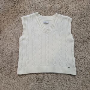Women's Cable Knit Sweater Vest - White